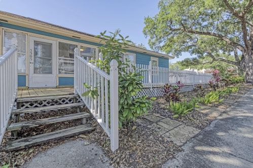 5505 29th Ave, Saint Petersburg, FL 33707-5539