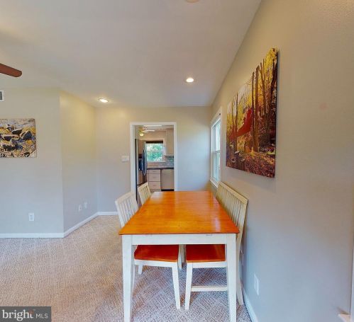 575 Winding Rd, Lansdale PA  19446-3446 exterior