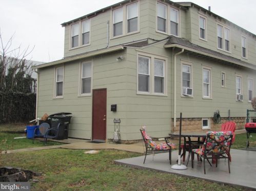 21 Collingswood Ave, Camden NJ  08107-1203 exterior