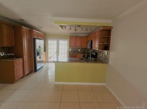 1790 58th St, Hialeah, FL 33012-6883