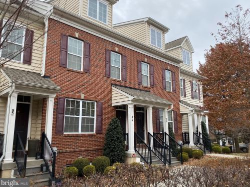 96 Cannon Ct, Lansdale, PA 19446-2139