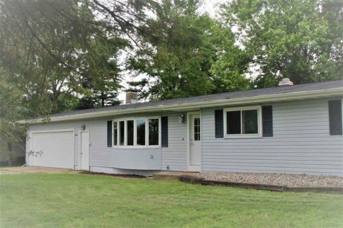 5210 Camp Phillips Rd, Weston, WI 54476-2607