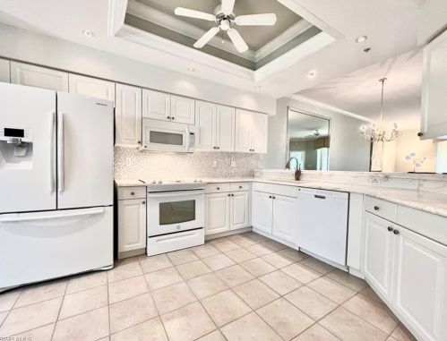 8540 Naples Heritage Dr, Naples, FL 34112-2788