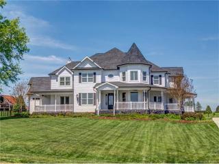 1186 Teeter Farms Dr, Mooresville, NC 28115-7336