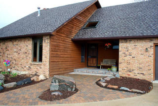 2048 Prairie Vw, Ames, IA 50010-4558