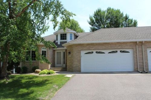 3014 Highpointe Curv, Saint Paul, MN 55113-2170