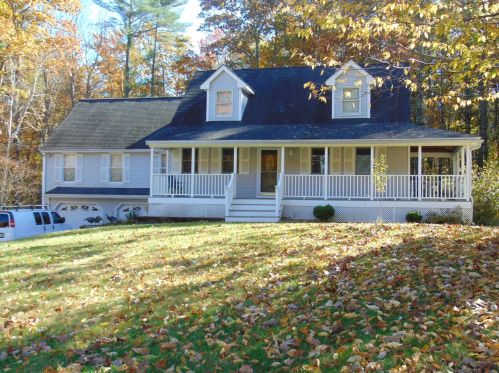 49 Walker Rd, Danville NH  03819-5105 exterior