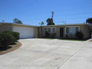 8220 Lemon Cir, Buena Park CA  90620-3320 exterior
