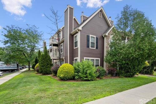 231 Blew Ct, East Brunswick NJ  08816-1837 exterior