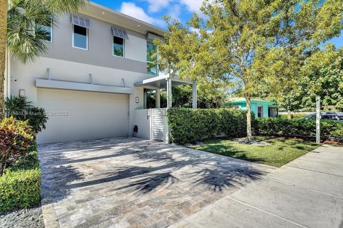 1234 8th Ave, Delray Beach, FL 33483-5904