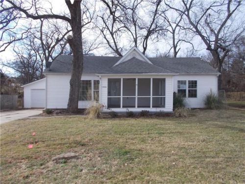 1406 Un Ave, Shawnee OK  74801-5027 exterior