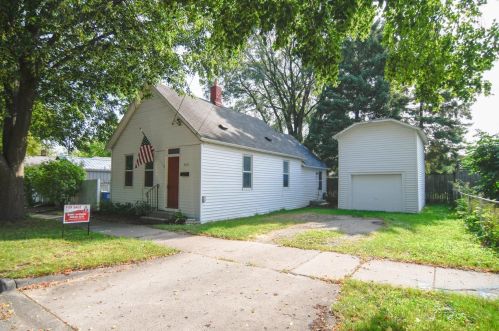 309 Irwin Ave, Green Bay, WI 54301-3825
