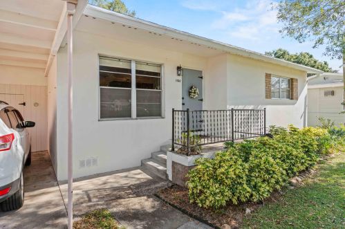1120 Jasmine Ave, Fort Pierce, FL 34982-3544