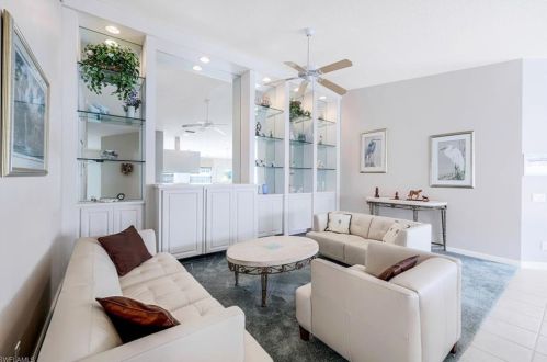 5838 Drummond Way, Naples FL  34119-9512 exterior