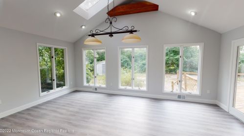 366 Arlington Ave, Berkeley Township NJ 08721-2357 exterior