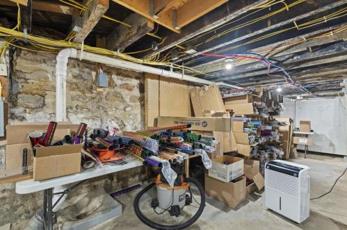 205 Declark St, Beaver Dam WI  53916-1121 exterior