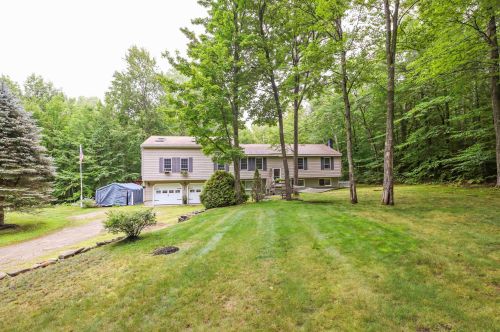 91 Hamwoods Rd, Alton NH  03809-5038 exterior