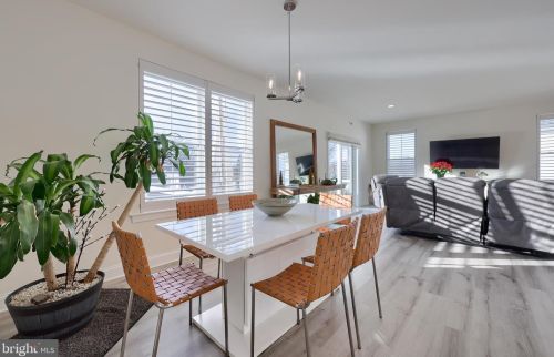 710 Hornblende Ave, Kennett Sq PA  19348-3638 exterior