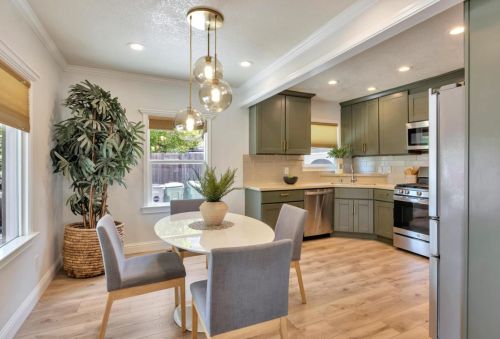 2171 Kelly St, Hayward CA  94541-3225 exterior