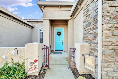 131 Feather Riv Cir, Vacaville CA 95688-8749 exterior