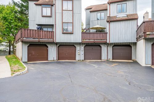 270 Silver Ln, Old Bridge NJ  08857-3340 exterior