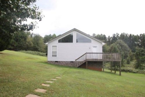 531 Everette Butler Dr, Inman SC  29349-9608 exterior