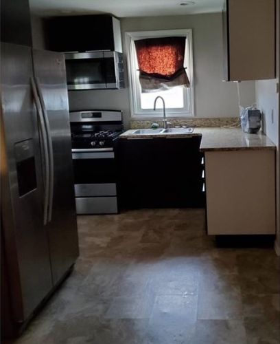 1320 Romine Ave, Mckeesport, PA 15133-3422