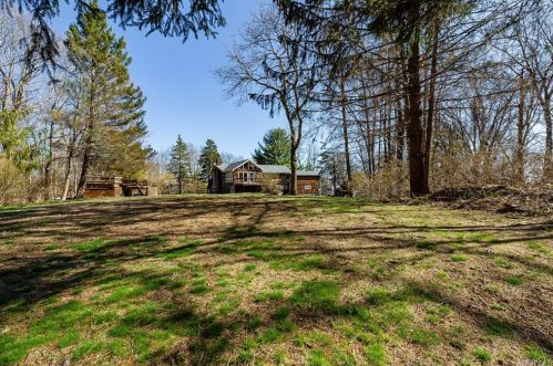 33 Gail Ln, Poughquag NY  12570-5034 exterior