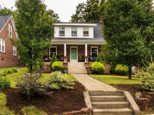 405 Radiance Dr, Greensboro, NC 27403-1224