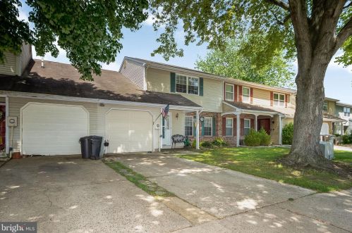 116 Banwell Ln, Mount Laurel, NJ 08054-3340
