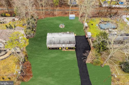 425 Princeton Ave, Berkeley Township NJ  08721-2404 exterior