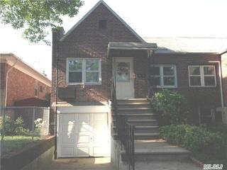 15739 26th Ave, Long Island City, NY 11354