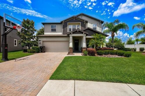 1669 Feather Grass Loop, Lutz, FL 33558-2802