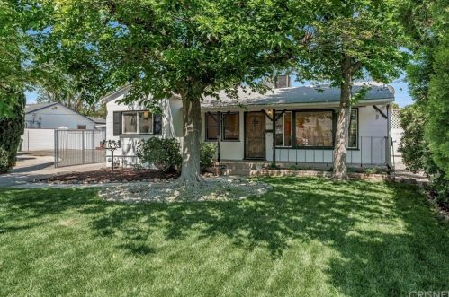 6314 Ethel Ave, Van Nuys, CA 91401-2523