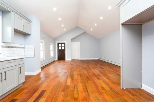 130-61 221st St, Jamaica, NY 11413-1219