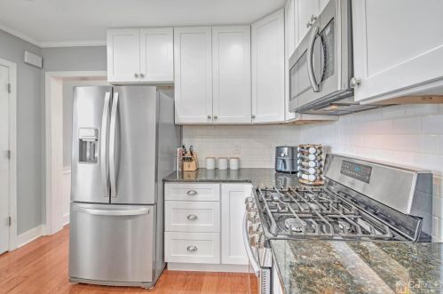 535 Front St, Green Brook NJ  08812-1009 exterior