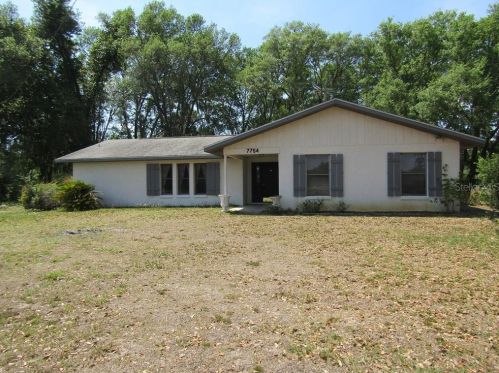 7754 Cr 248b, Lake Panasoffkee FL  33538-3020 exterior