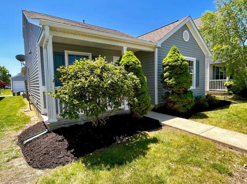 2253 Dunvegan St, Marion, OH 43302-8735