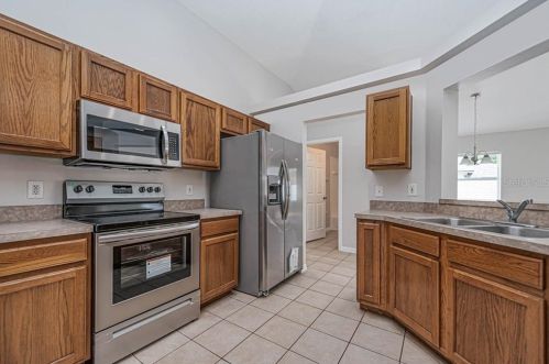 10768 Brown Trout Cir, Orlando, FL 32825-4861