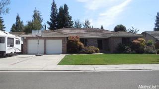 14088 Oak Point Dr, Lockeford, CA 95237-9647
