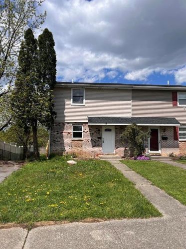 646 14th St, Catasauqua, PA 18032-1439