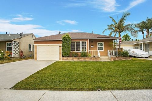5529 Hersholt Ave, Lakewood, CA 90712-2028