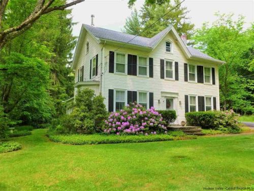 5 Anderson Rd, Gardiner, NY 12525-5608