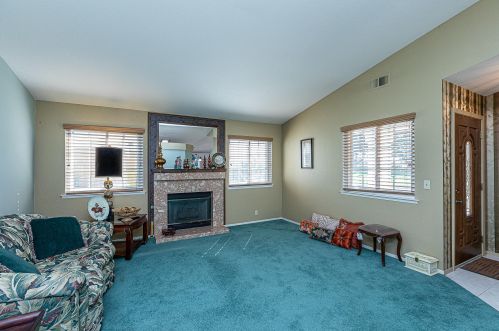 4324 Woodmere Rd, Santa Maria CA  93455-3864 exterior