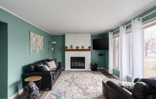 915 Butts Ave, Tomah, WI 54660-1804