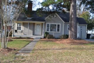 1522 Granville St, Burlington, NC 27215-2008