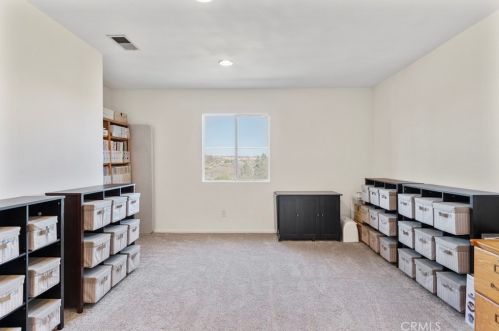1166 Newcastle Ct, Oceanside, CA 92056-6463