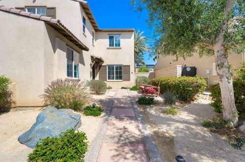 82556 Belfort Ct, Indio CA  92203-4044 exterior