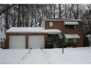 1833 Cromwell Dr, Akron, OH 44313-5509