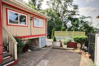 3912 Pilgrim St, Seattle WA  98118-5249 exterior